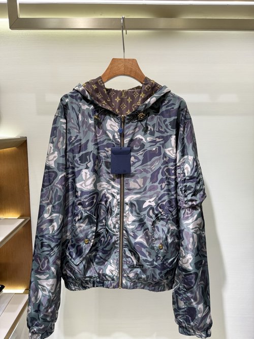 Louis Vuitton Double-sided Camouflage Zip-up Hoodie