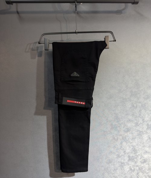 Prada Comfortable and Elegant Jeans with Soft Denim Fabric