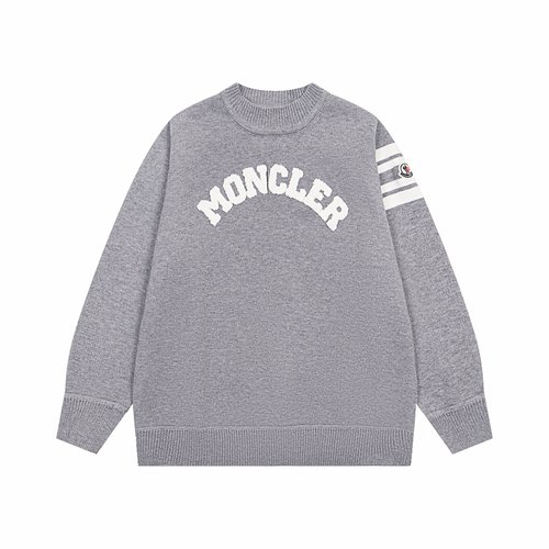 Moncler Classic Logo Knitted Round-neck Sweater