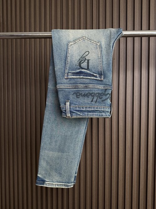 Dolce & Gabbana Soft Comfortable Slim Straight Jeans