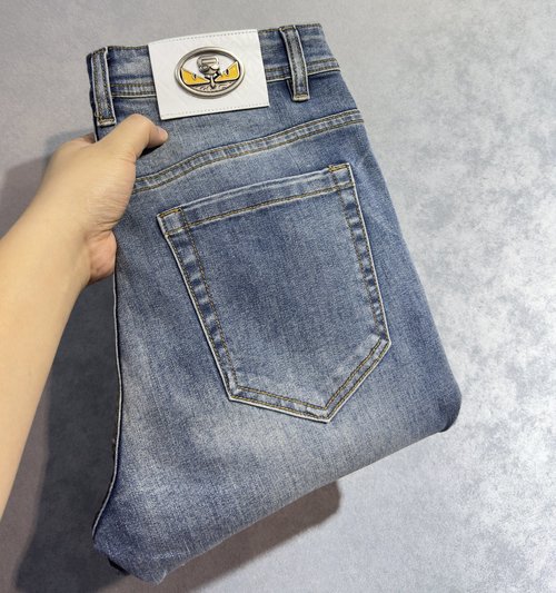 Dior Comfortable and Stylish Jeans Made of Top-quality Material