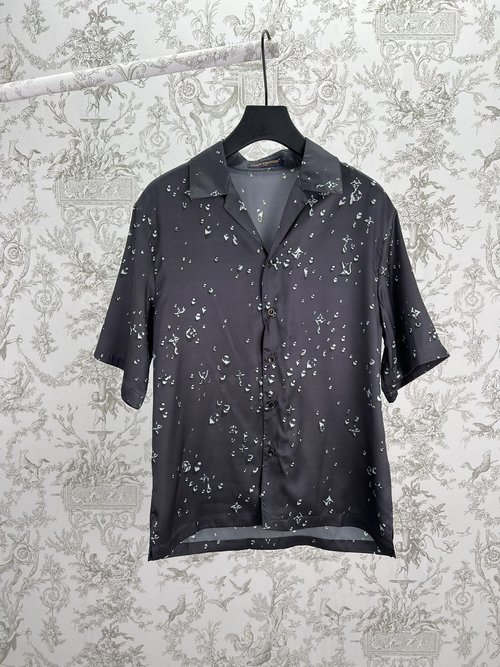 Louis Vuitton Silk Short-Sleeved Shirt with Monogram Print