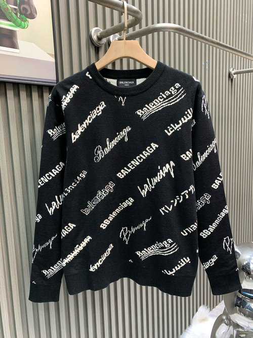 Balenciaga Classic Logo Long-Sleeve Knit Top