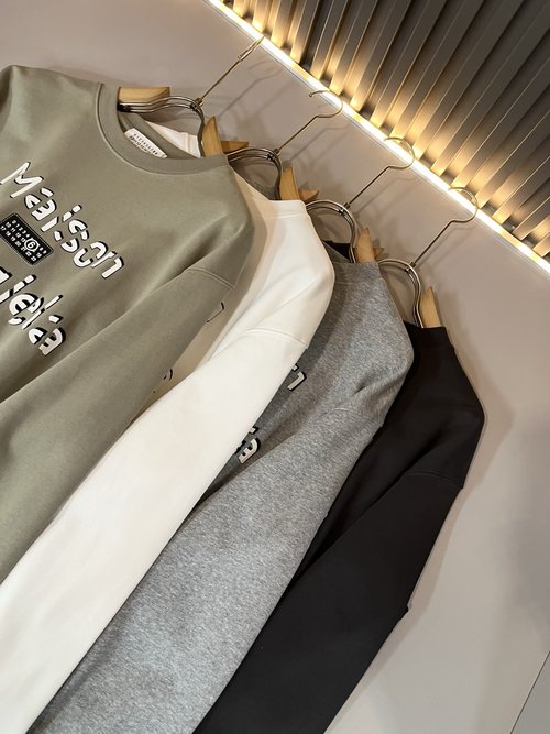 Maison Margiela Custom Fabric Casual Hoodie with Logo