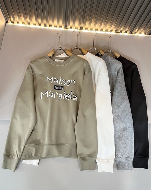 Maison Margiela Custom Fabric Casual Hoodie with Logo