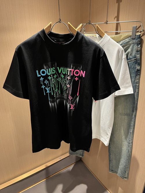 Louis Vuitton Stylish T-Shirt with Logo Pressing, Breathable