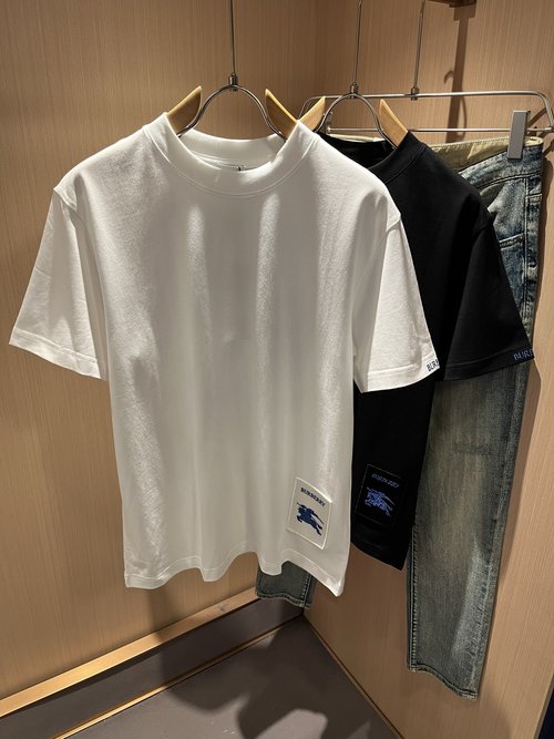 Burberry Eco-friendly Memory Fabric Short-sleeved T-shirt