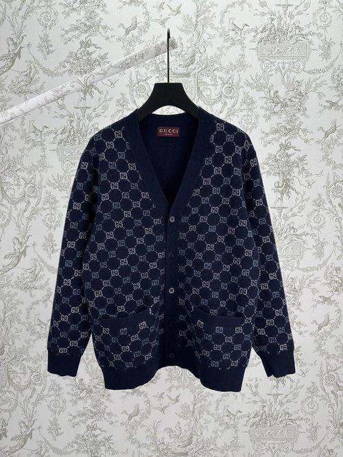 Gucci GG Patterned V Neck Wool Sweater