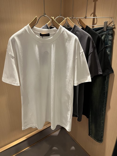 Louis Vuitton Stylish Unisex Short-Sleeve T-Shirt with Logo