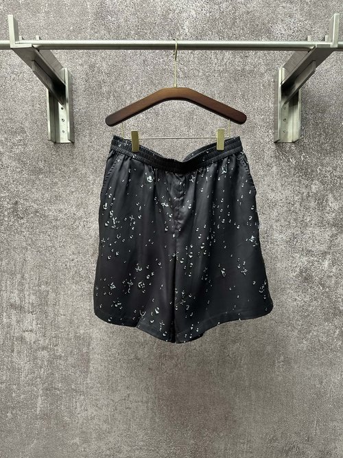 Louis Vuitton Monogram Printed Drop Poplin Shorts