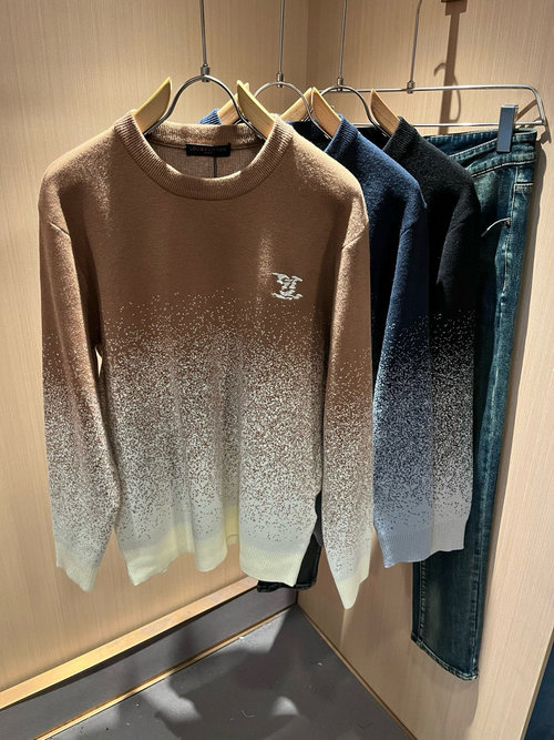 Louis Vuitton Luxurious Monogram Crochet Knit Sweater