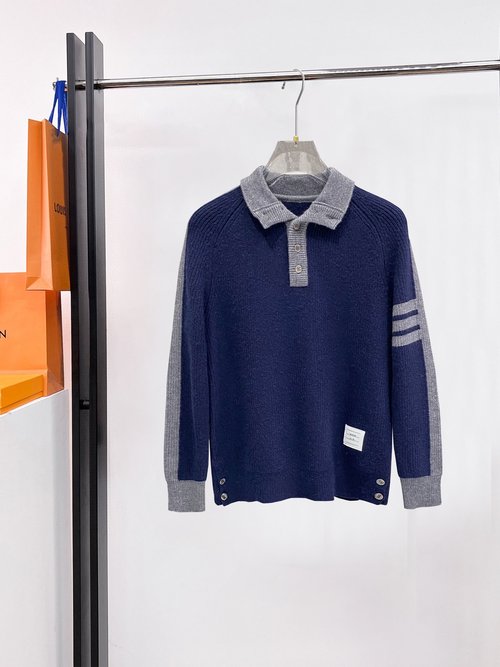 Thom Browne Cozy Knitted Zippered Coat