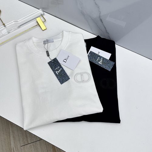 Dior Embroidered Logo Short - Sleeved T - Shirt