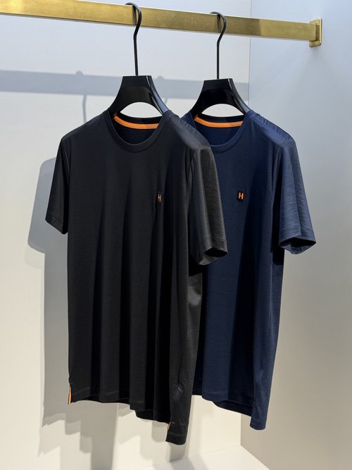 Hermes H Logo T-Shirt with Orange Accents, Comfortable Fabric