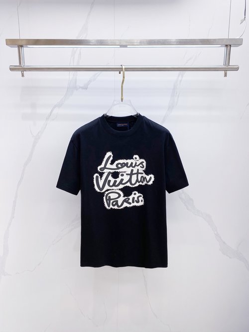 Louis Vuitton Premium Customized Short-sleeved T-shirt in Black and White