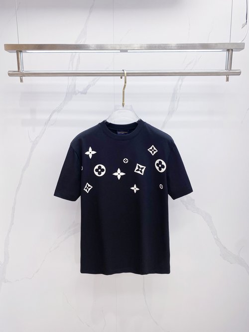 Louis Vuitton Premium Short-sleeve Round-neck T-shirt