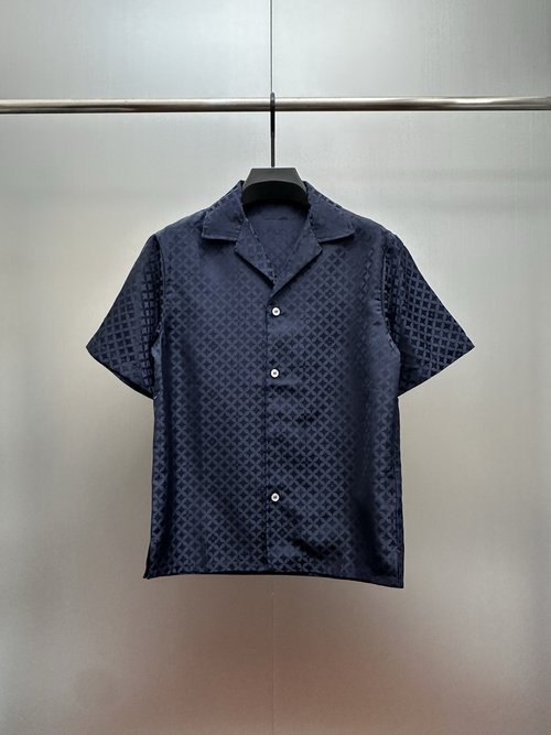 Louis Vuitton Pearlescent Jacquard Short Shirt with Dandy Monogram