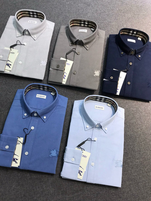 Burberry Classic Oxford Cotton Shirt with Vintage Elements