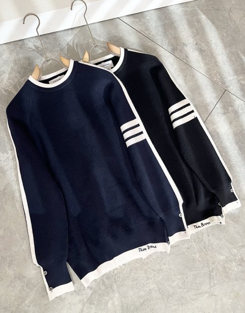 Thom Browne Unisex Knitted Wool Sweater with Classic Stripes