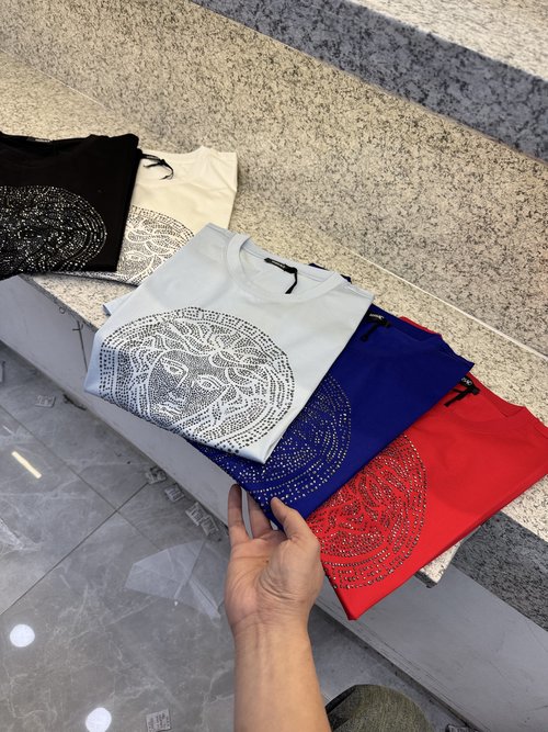 Versace Fashionable Round Neck Short Sleeve with Logo
