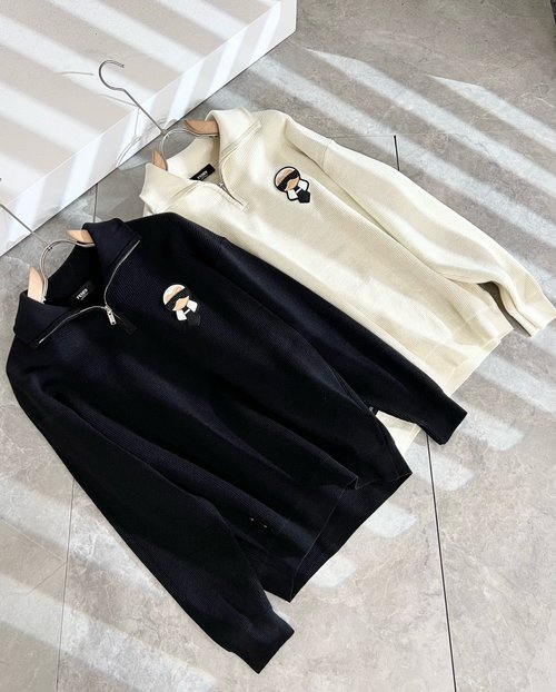 Dior High - Collar Knitted Wool Sweater with Badge Logo