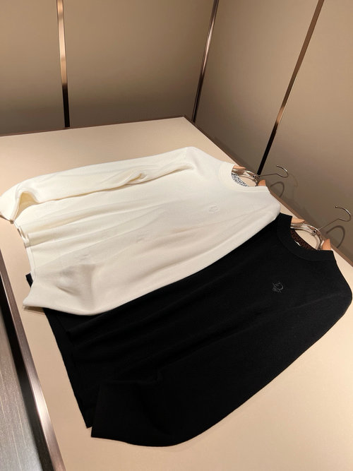 Dior High - end Knitted Sweater for Daily Wear