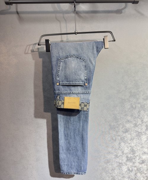 Gucci Comfortable and Stylish Jeans Made from High-Quality Denim
