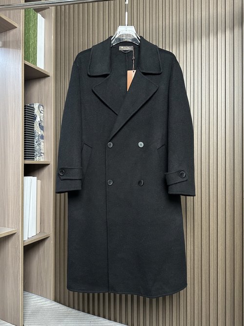 Loro Piana Herringbone Wool and Cashmere Blend Classic Coat