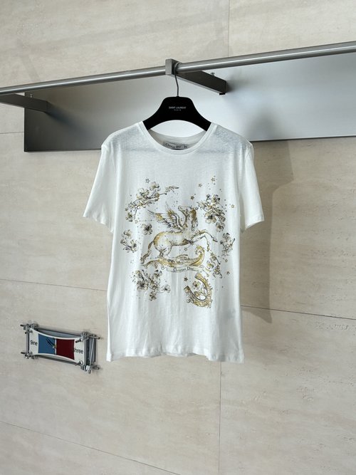 Dior Flying Horse Printed T-Shirt with Cotton-Linen Blend Material