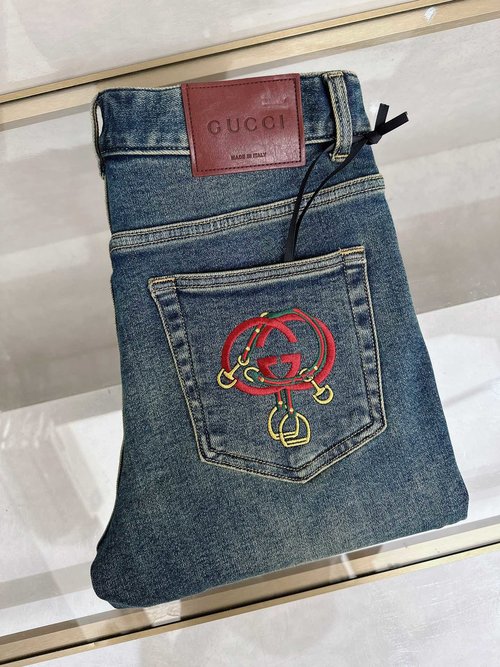 Gucci High-quality Stretch Jeans with Classic Logo