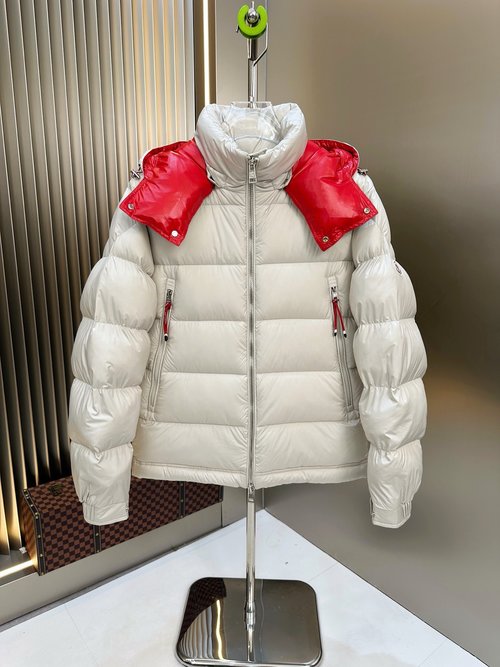 Moncler High-Quality Down Jacket with Premium Materials
