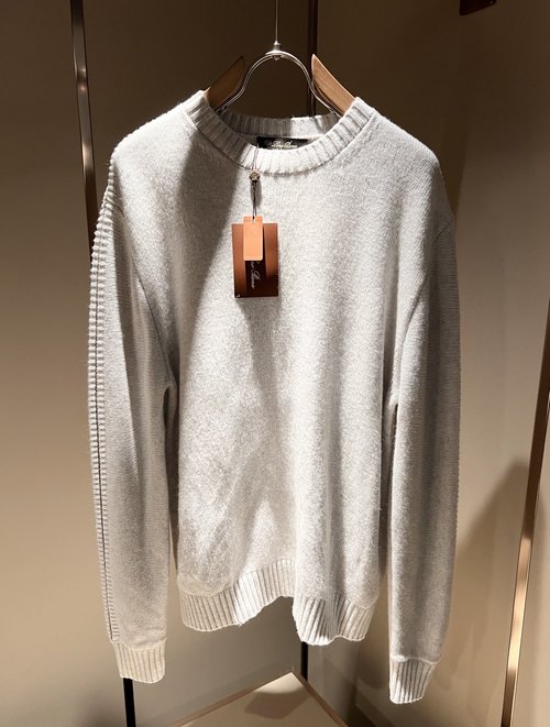 Loro Piana Comfortable and Stylish Knitted Wool Sweater for Daily Wear