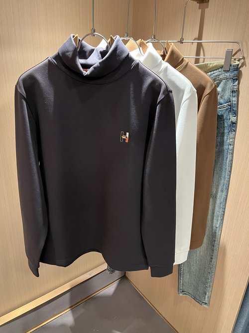 Hermes Upgraded Fleece Long - Sleeve T - Shirt with Logo