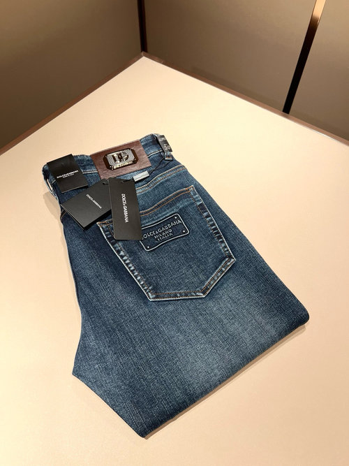 Celine Washed Jeans with Comfortable Fit and Logo Embellishment
