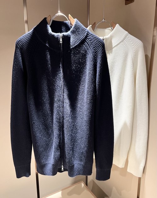 Maison Margiela Premium Knitted Wool Sweater, Exuding Effortless Chic