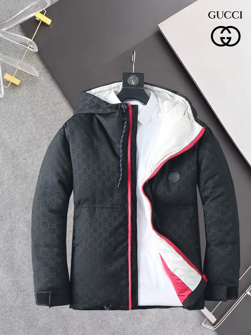 Gucci Premium 90% Down Jacket with Classic Logo