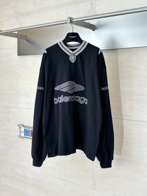 Balenciaga Football Co-branded V-neck Long Sleeve T-shirt