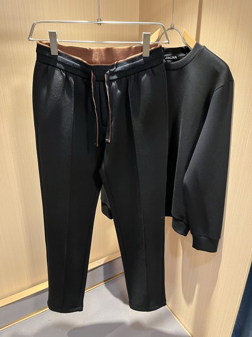 Zegna Customized Pure Cotton Suit with Luxurious Detailing