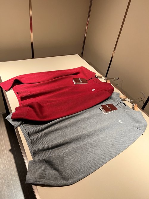 Gucci All-purpose Logo-embroidered Knit Wool Sweater