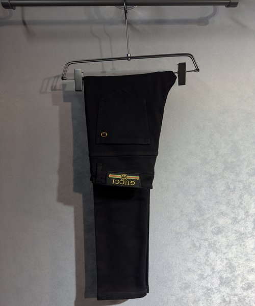 Gucci Luxurious Comfortable Jeans with A33 Straight Leg