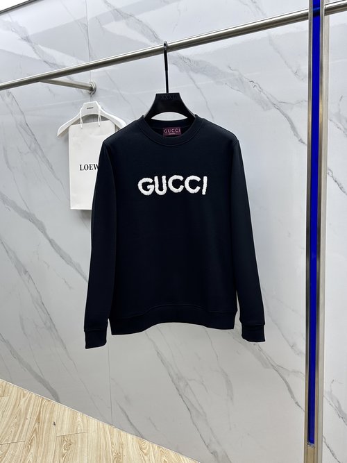 Gucci Cotton Long Sleeve Fleece Sweatshirt with Logo