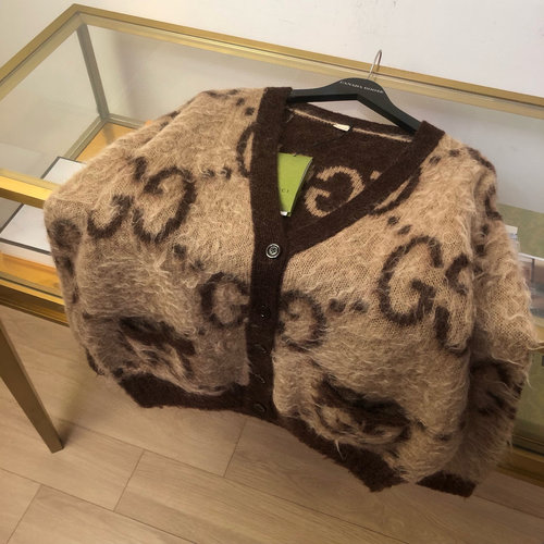 Gucci Marled Sweater with Logo and Soft Texture