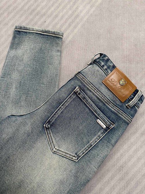 Loro Piana Premium Soft Denim Straight Fit Jeans for Any Occasion