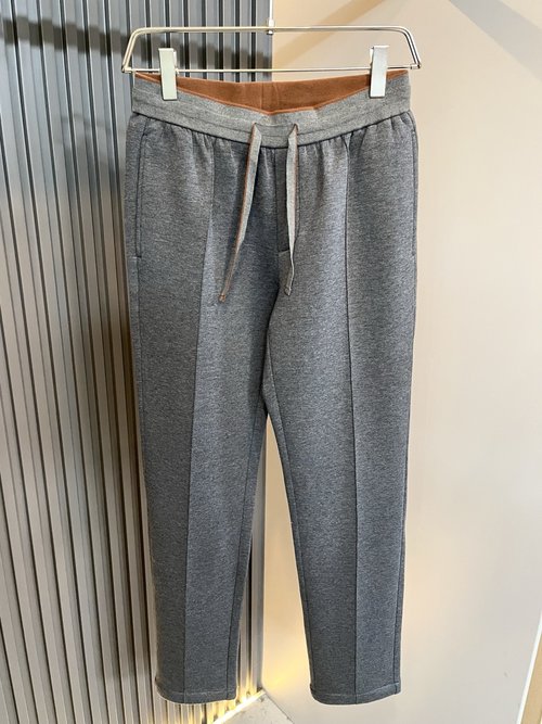 Zegna Classic Pure Cotton Suit with Luxury Details