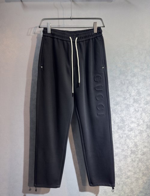 Gucci Comfortable and Elegant Casual Pants Made of Top-Notch Material