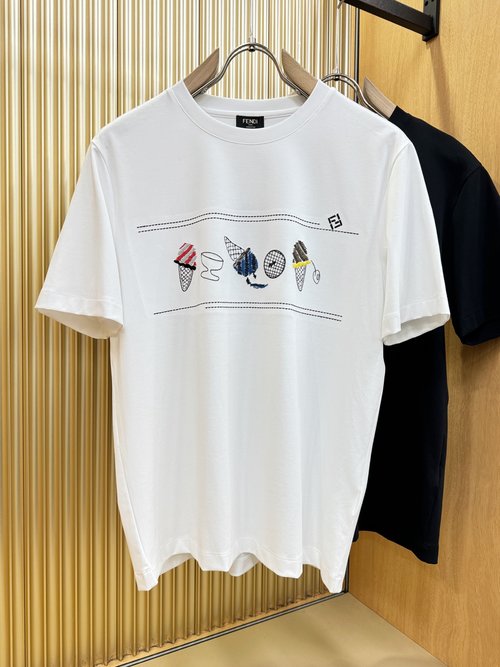 Fendi Chic Runway - Designed Short - Sleeve Tee