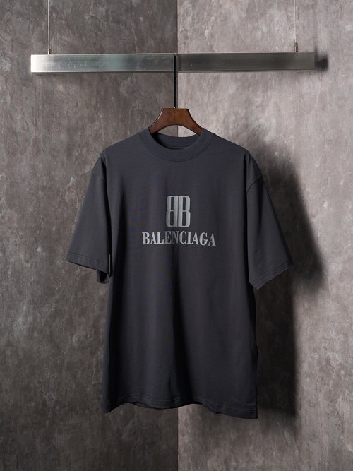 Balenciaga Black Printed Short Sleeve T-Shirt with Good Texture