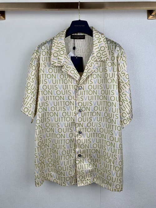 Louis Vuitton All-Cotton Printed Cuban Collar Shirt