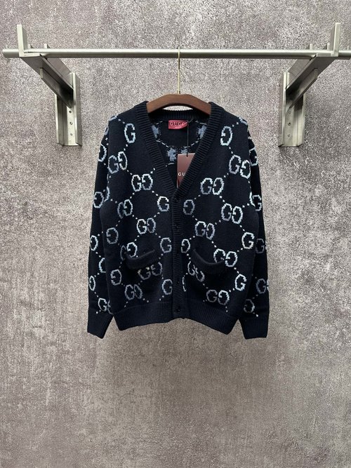 Gucci GG Print Wool Knit Cardigan with Pockets