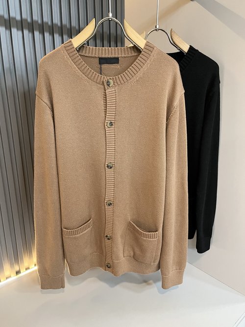 Prada Exclusive Knitted Wool Sweater with Logo